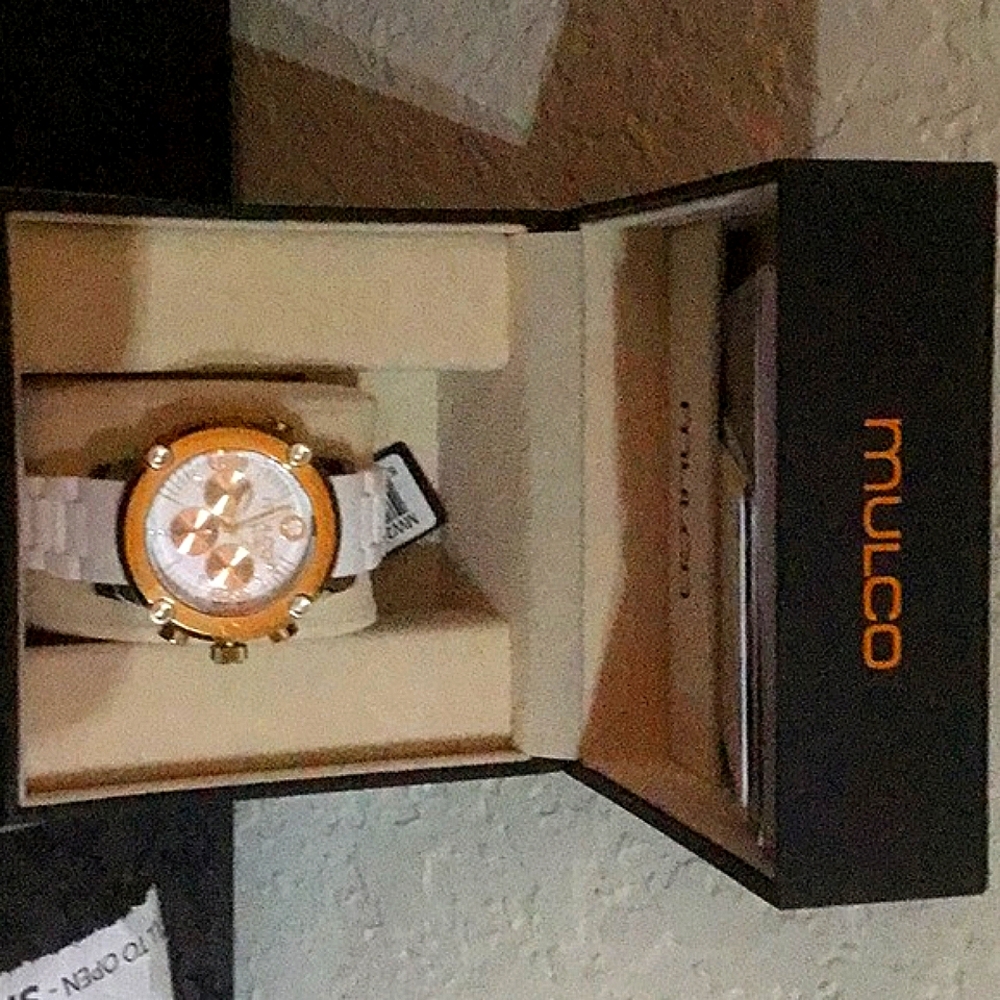 MW2-28050-011 Mulco Women’s white